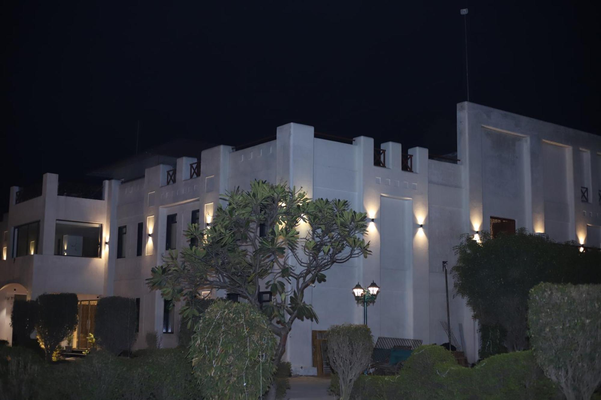 Pink Villa Boutique Hotel Mirát Kültér fotó